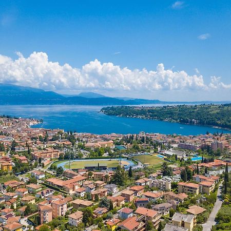 Villa Alberti 900M From Garda Lake - Happy Rentals サロ エクステリア 写真