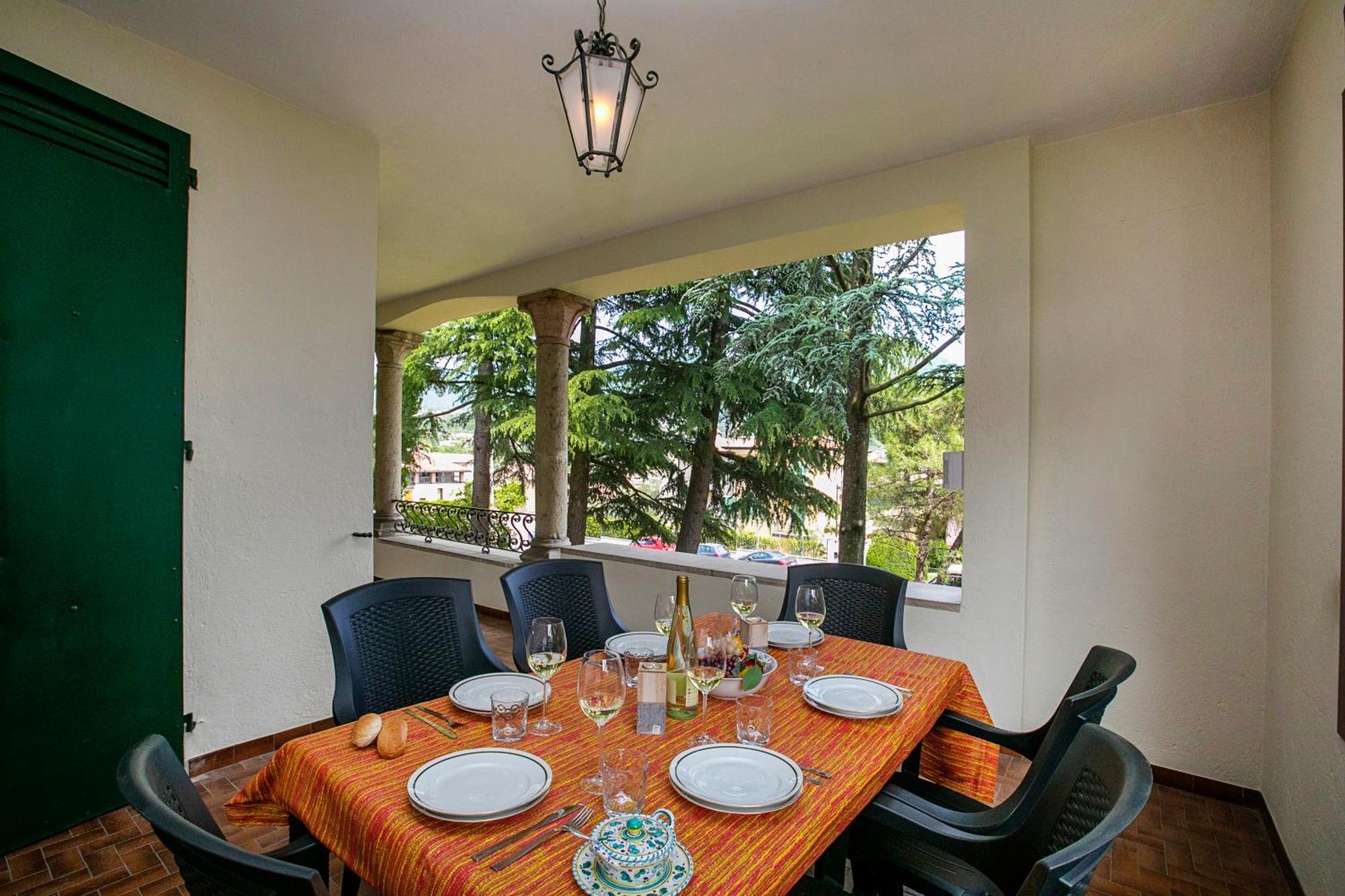 Villa Alberti 900M From Garda Lake - Happy Rentals サロ エクステリア 写真