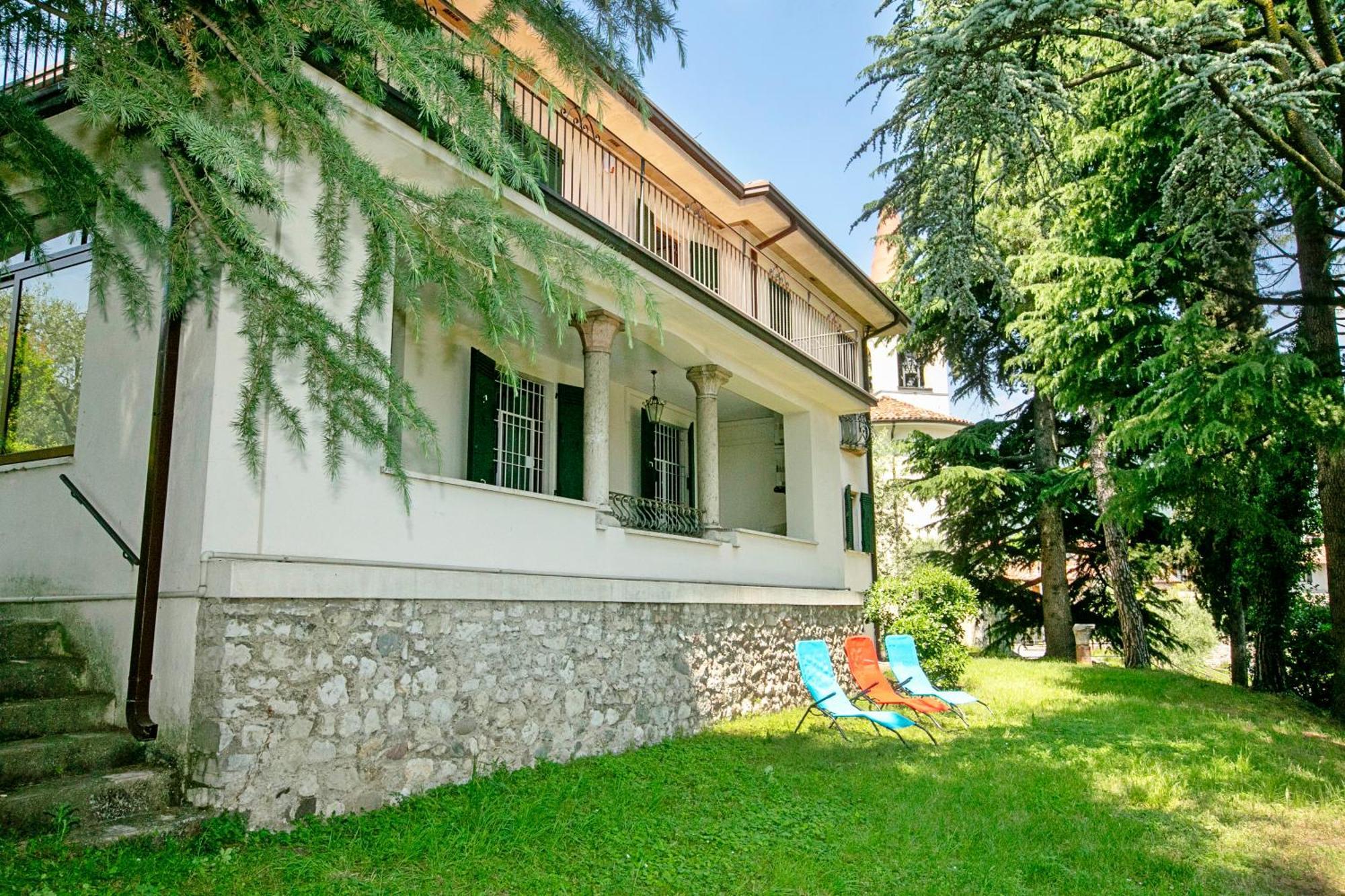 Villa Alberti 900M From Garda Lake - Happy Rentals サロ エクステリア 写真